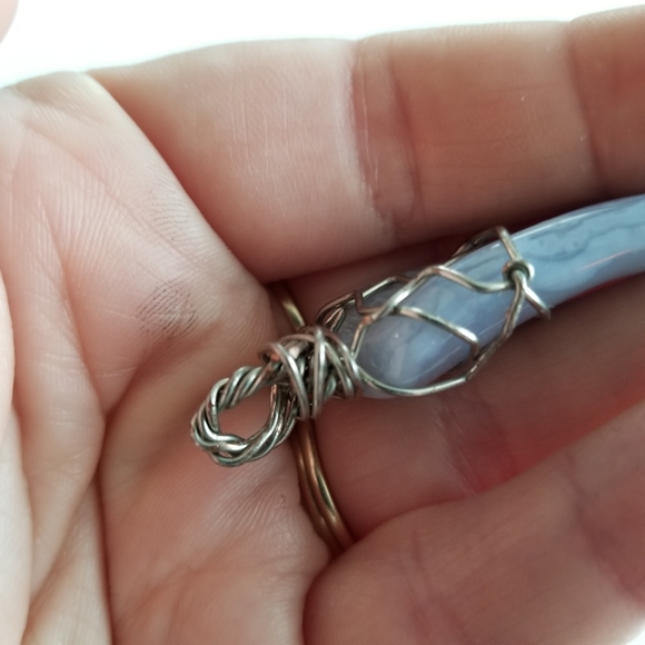 Handmade wire wrapped pendant pale blue stone silver tone Agate - Picture 9 of 10